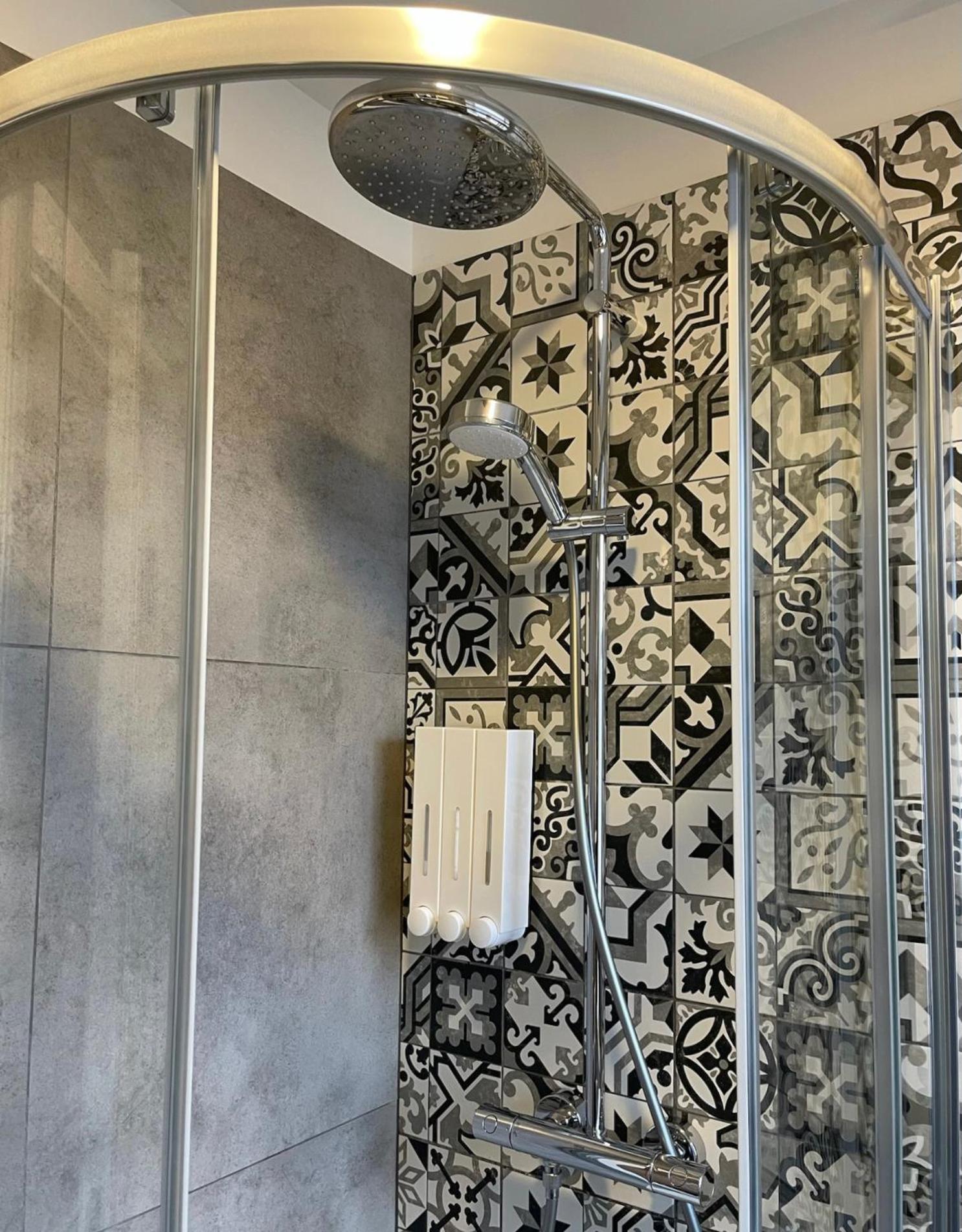 Premium Apartment In Quiet & Historical Area Ryga Zewnętrze zdjęcie
